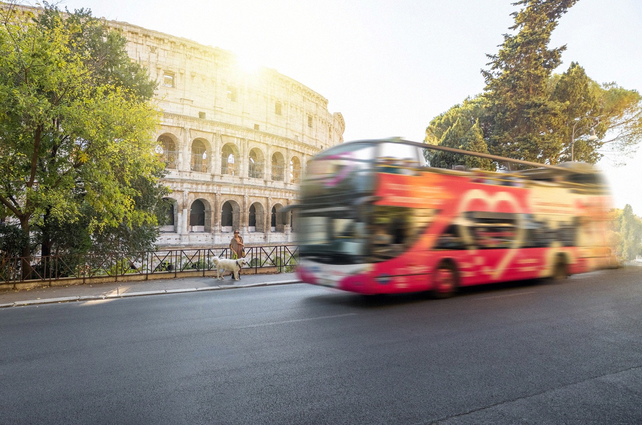 Le Colisée de Rome vu de l'extérieur